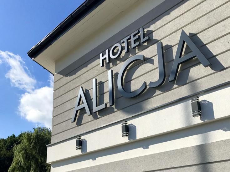 Отель Hotel Alicja Лодзь-6